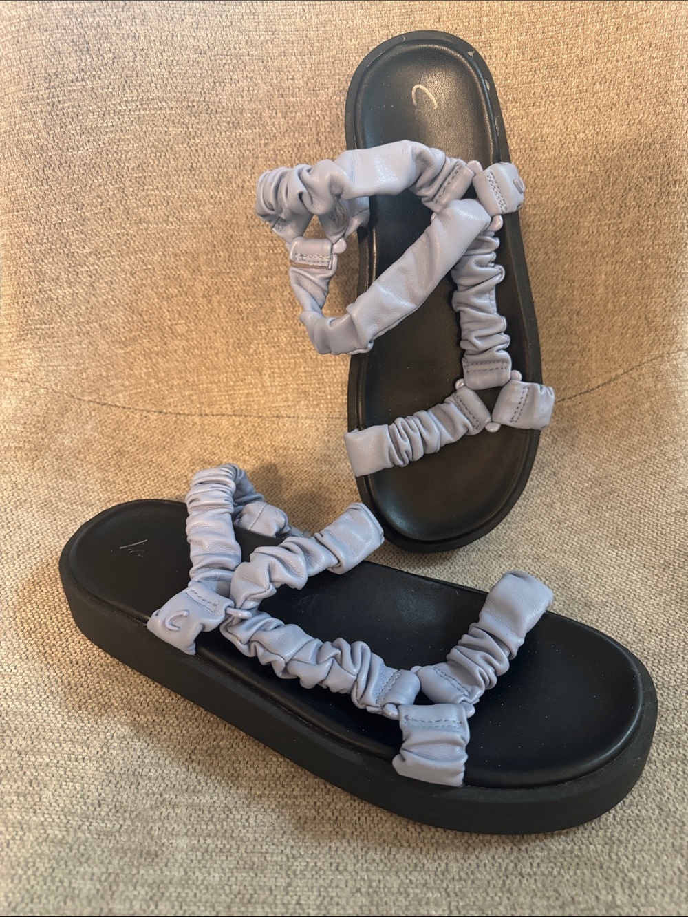 Circus by Sam Edelman light blue Ruched Strap Slide Sandals size 8